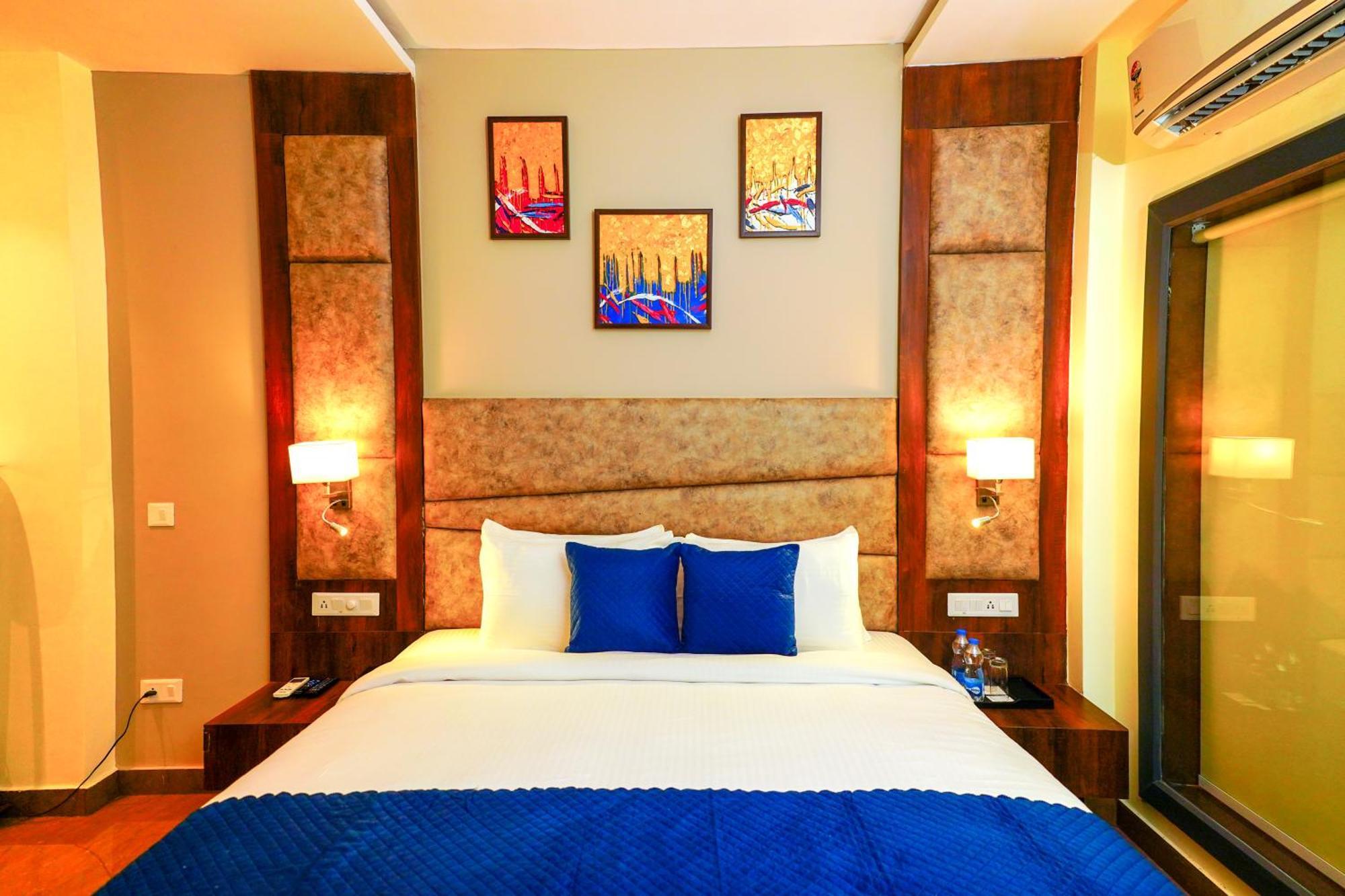 Aachman River And Valley View Resort Dharamshala - A Riverside Resort With Balcony View Ngoại thất bức ảnh