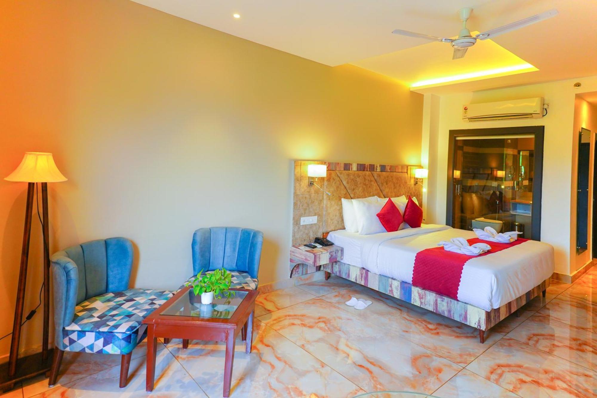 Aachman River And Valley View Resort Dharamshala - A Riverside Resort With Balcony View Ngoại thất bức ảnh